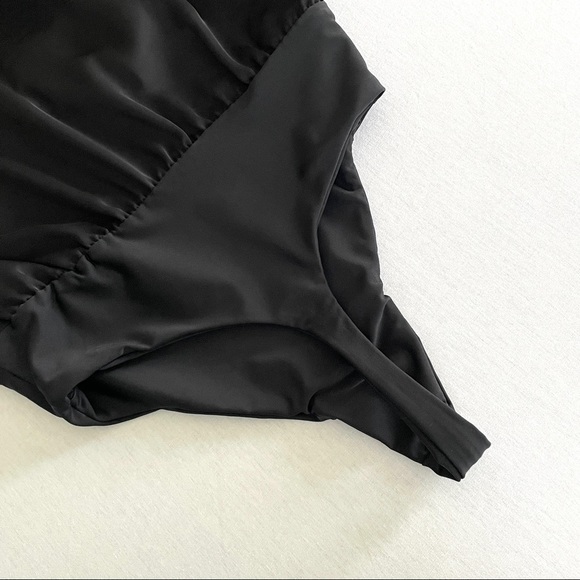 NWT Babaton Tie-front Bodysuit Blouse in Black - Picture 11 of 16